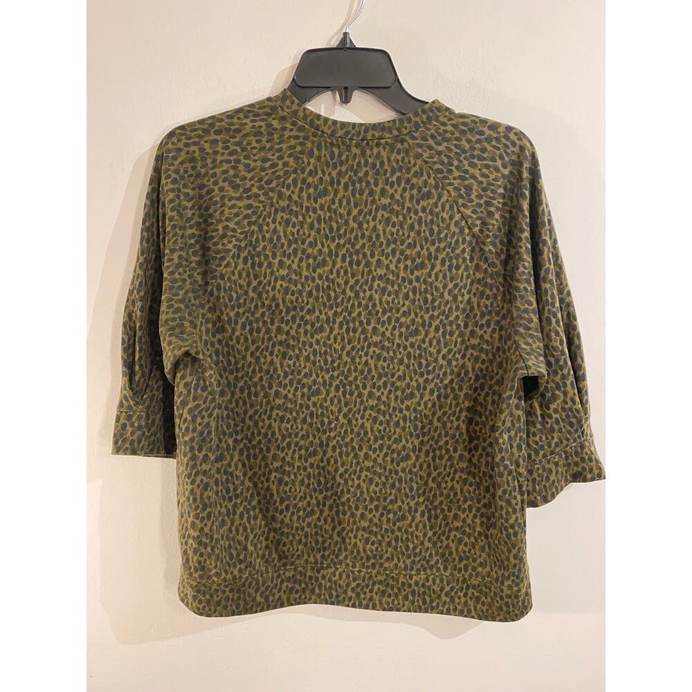 Green Black Animal Print Top Blouse SZ S Soft 3/4 Sleeve Career‎ Casual Date - Picture 5 of 6
